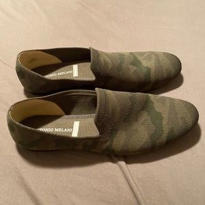 Antonio Melani Beki-A Washable Camo Print Knit Flat Loafers